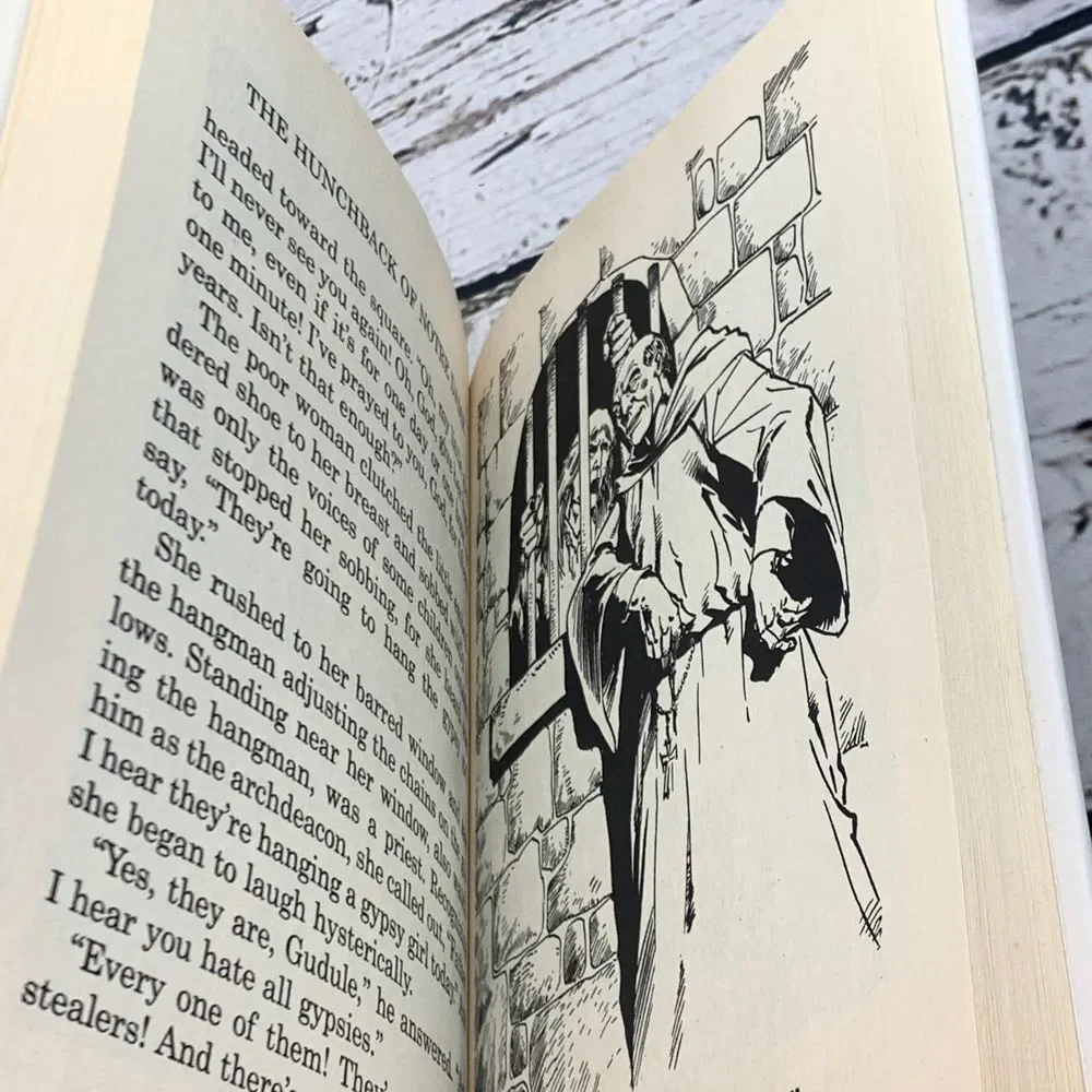 The Hunchback of Notre Dame -‎ Victor Hugo Great Illustrated Classics H/B [1989]